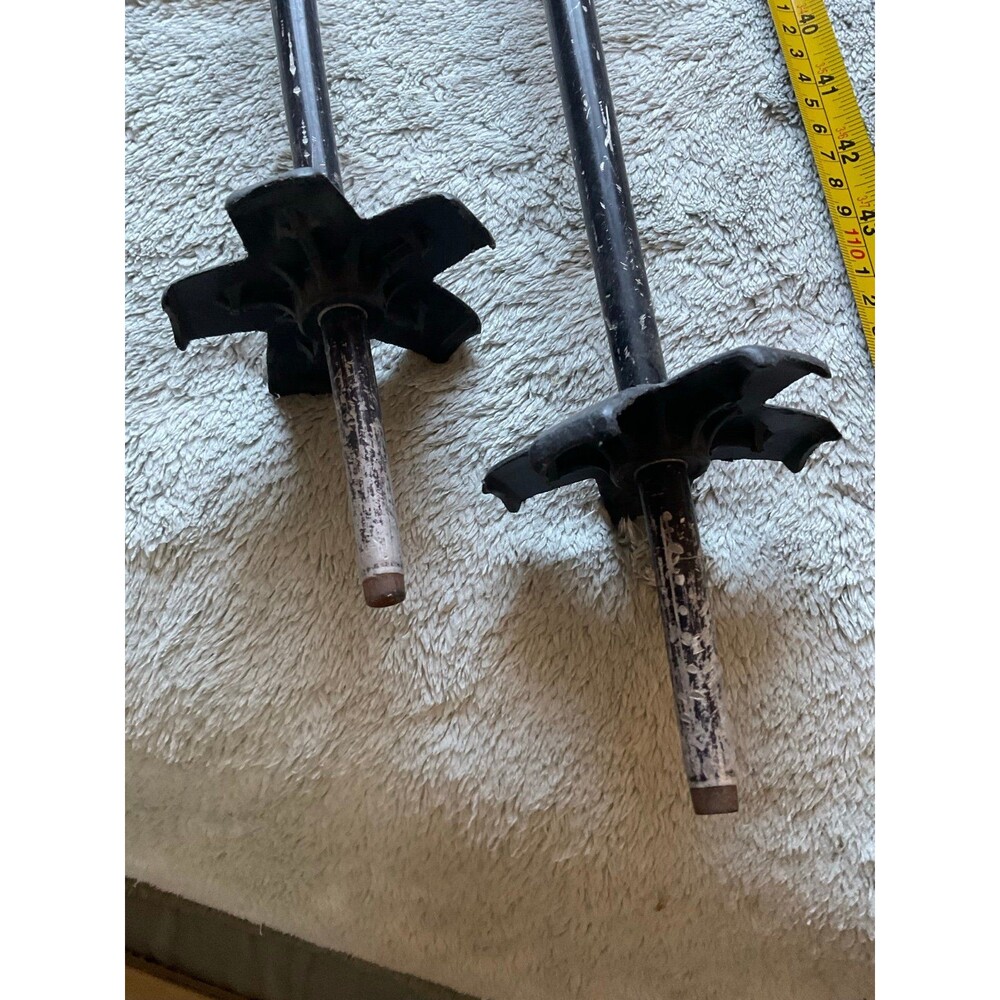 Vintage Scott Aluminum Ski Poles Black Downhill Snow Sticks 42” Pair Retro